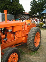 Tracteur, Renault Type 85 (Fete de la Moisson St Simeon de Bressieux 2006) (2)